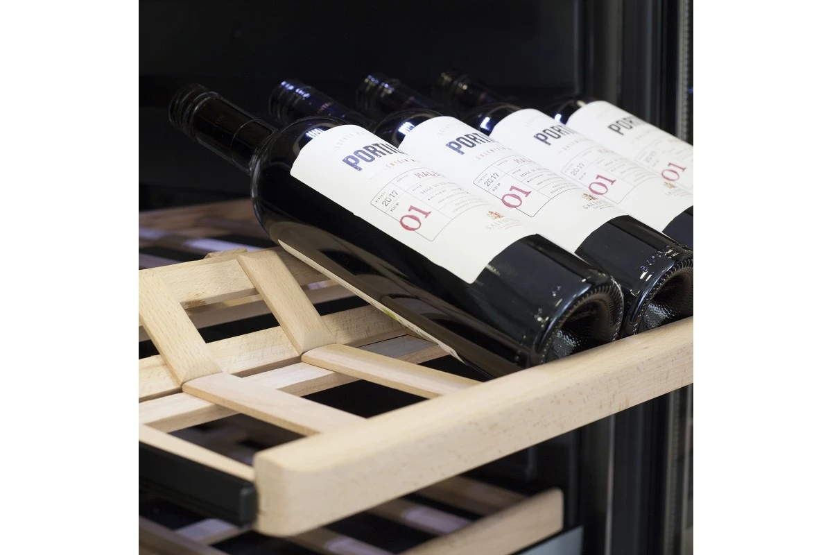 Винный шкаф CASO WineChef Pro 180 black