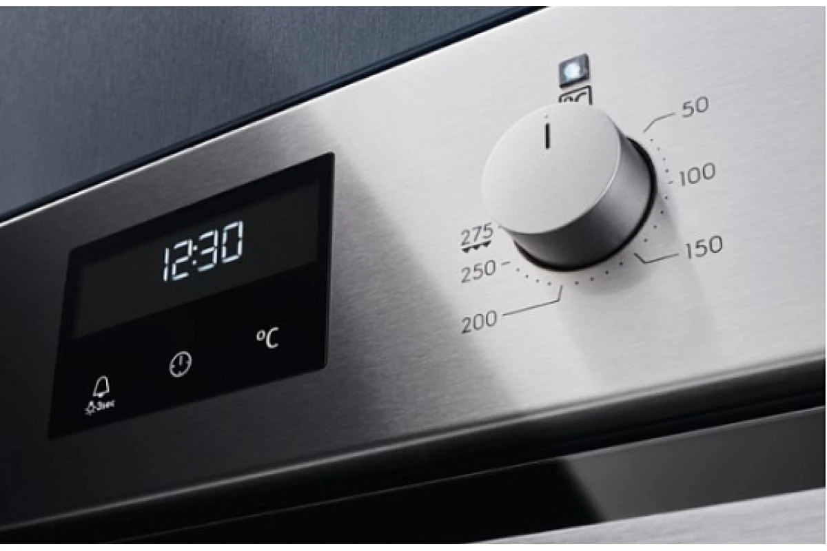 Духовой шкаф Electrolux OEF3H70TX