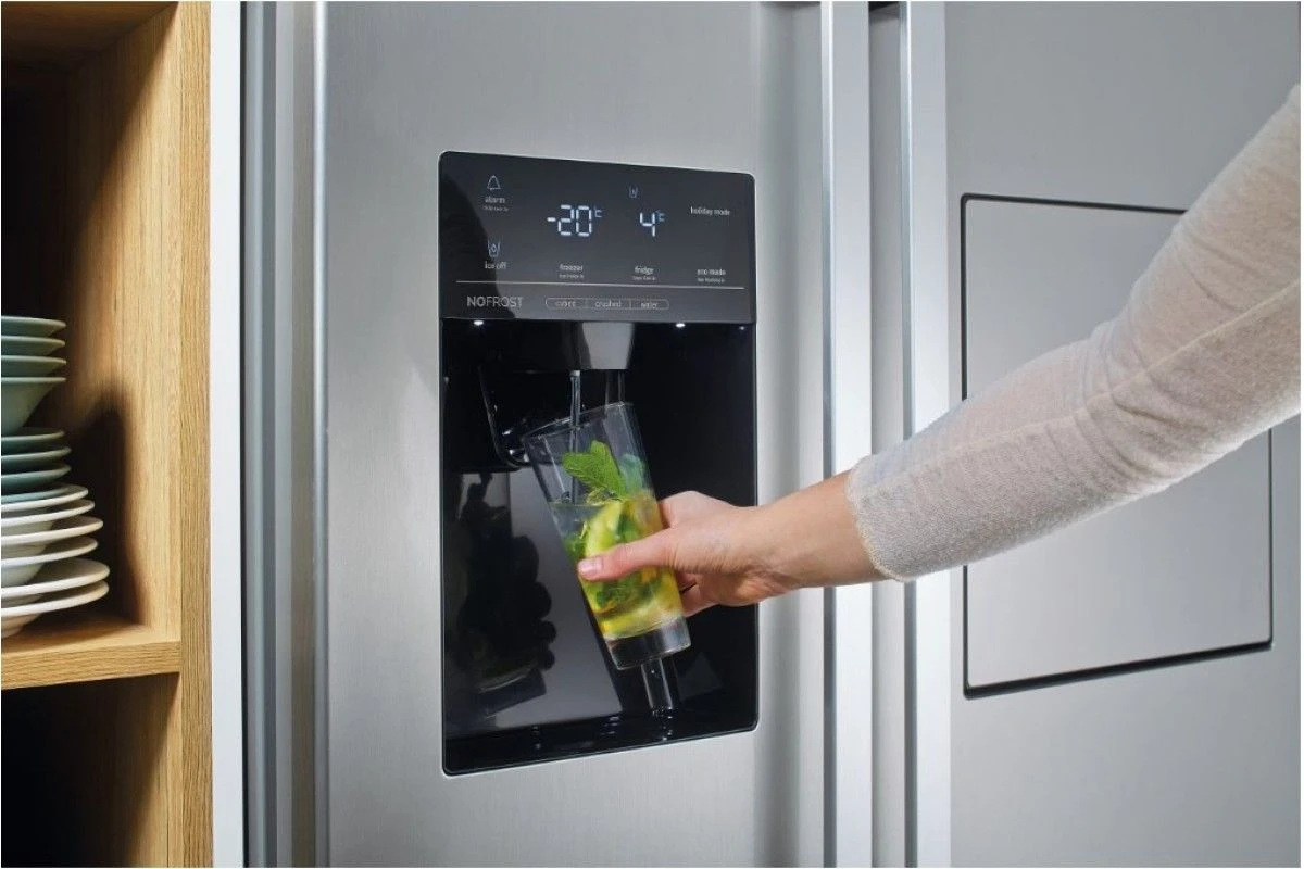 Отдельностоящий холодильник Gorenje NRS9182VXB1