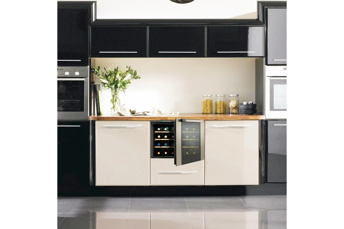 Винный шкаф Indel B Built-In 24 Home Plus