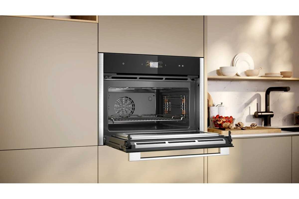 Компактный духовой шкаф с микроволнами Neff C24MS31N0