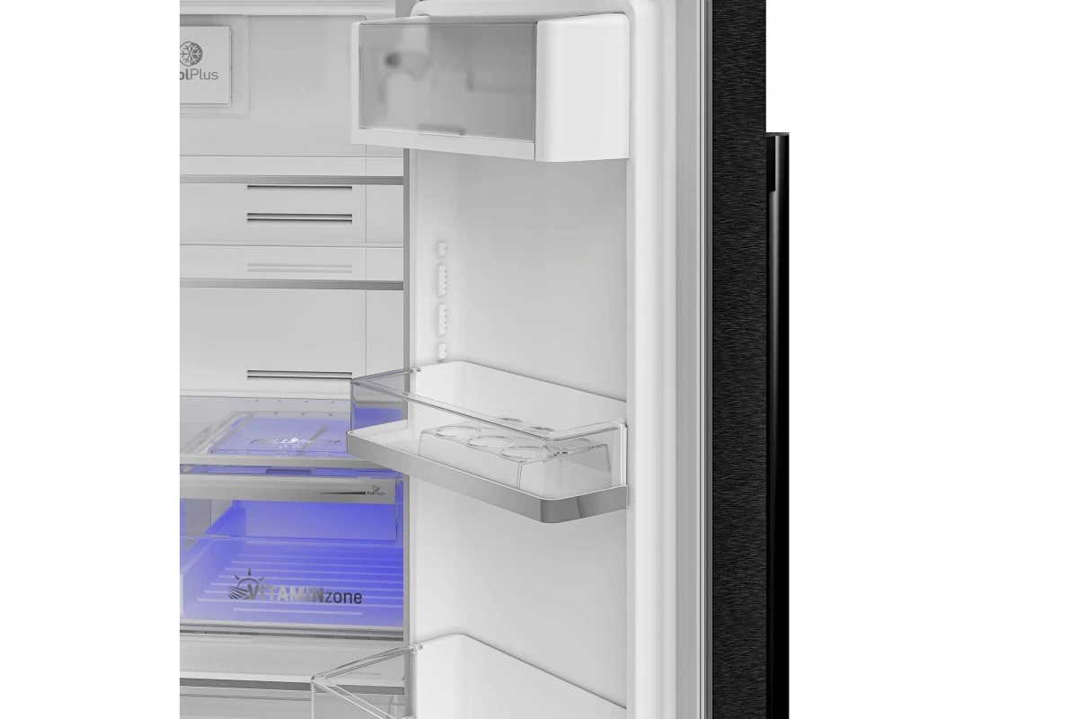 Многодверный холодильник Grundig GQN20130LXBR