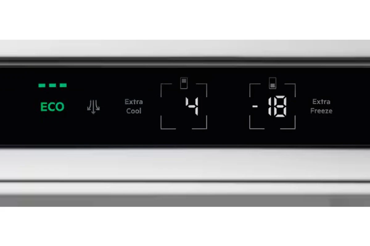 Встраиваемый холодильник Electrolux E7TNGE75S