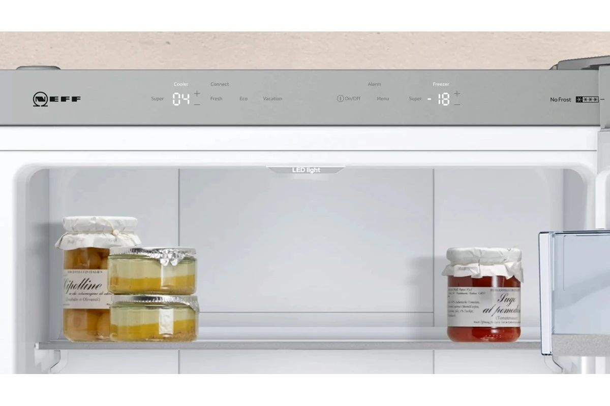 Холодильно-морозильная комбинация Neff KG7493BD0