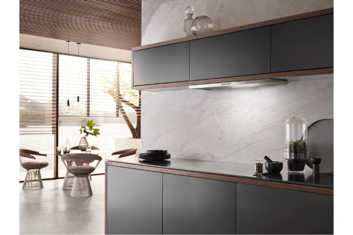 Вытяжка Miele DAS 2920