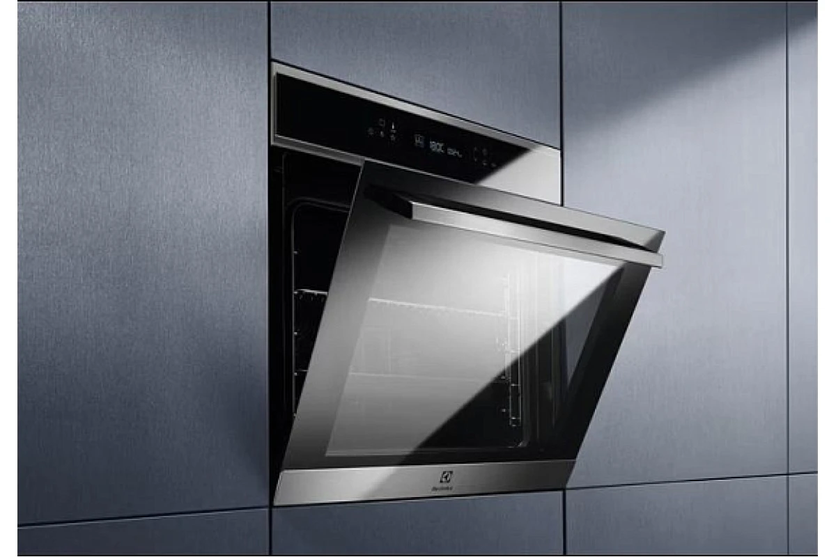 Духовой шкаф Electrolux EOE7P31X