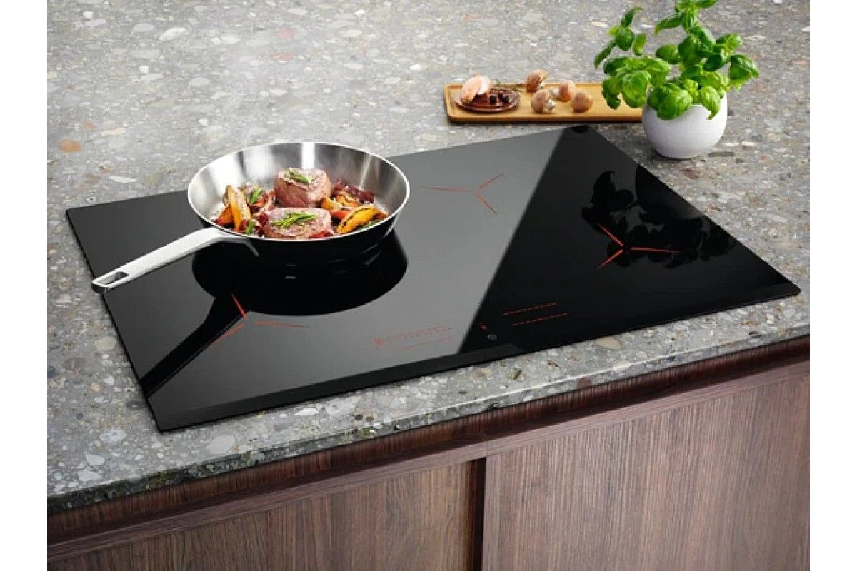 Варочная панель Electrolux EIP8146