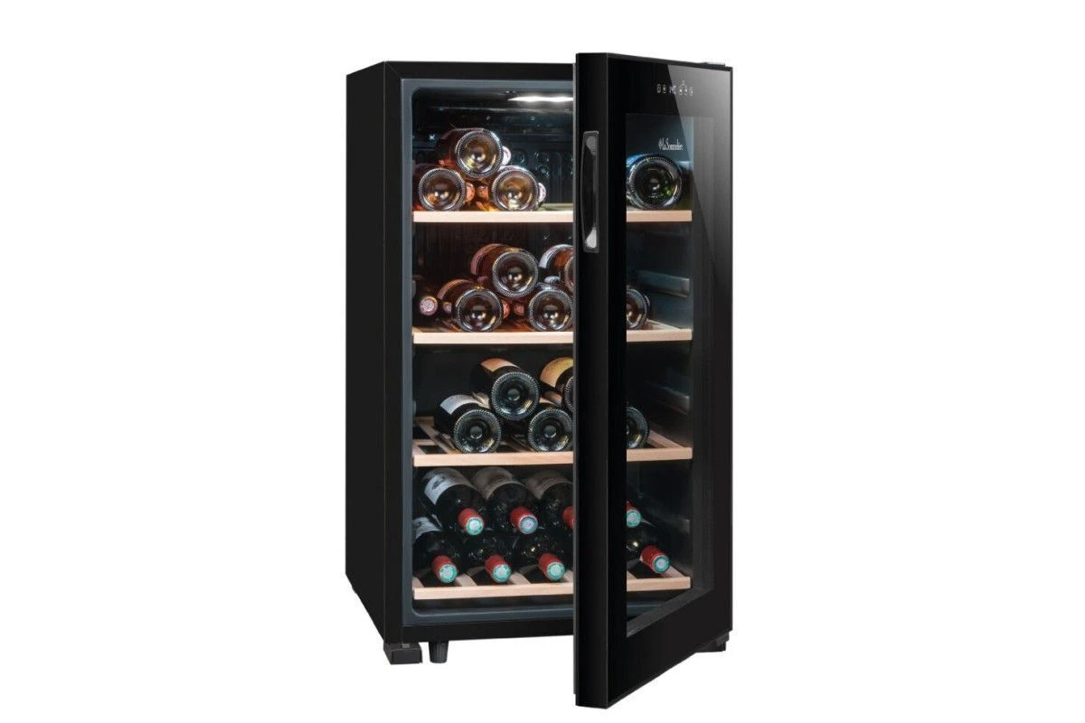 Монотемпературный шкаф La Sommeliere LS52BLACK