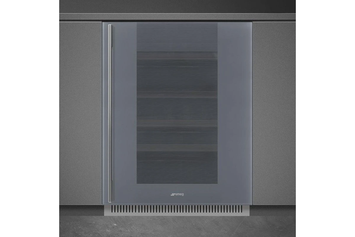 Встраиваемый холодильный шкаф для вина Smeg CVI138RS3