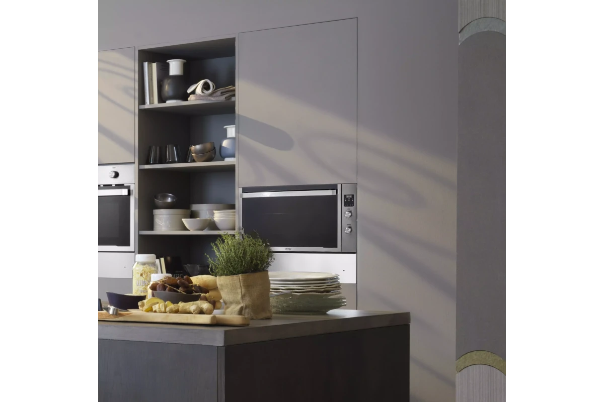 Многофункциональный электрический духовой шкаф DeLonghi SLB 9 RUS
