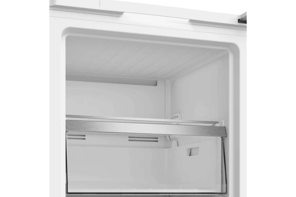 Морозильная камера Grundig GFPN66821W