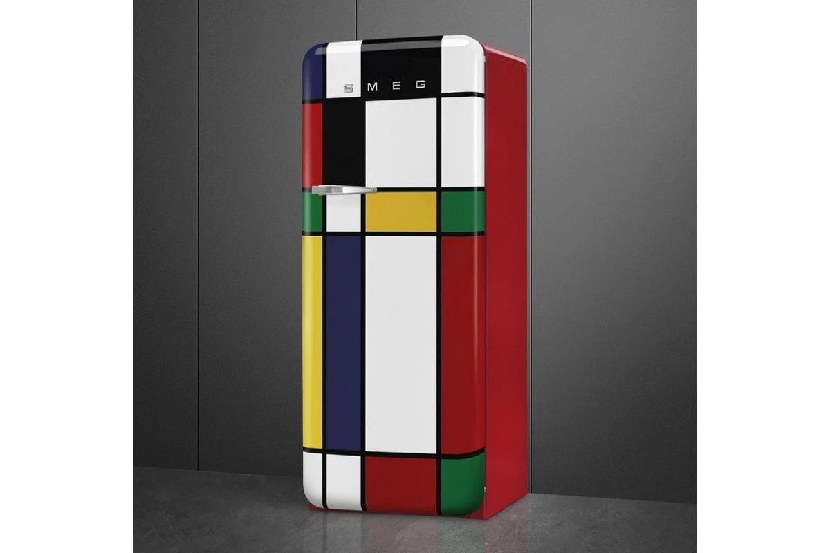 Холодильник Smeg FAB28RDMC5