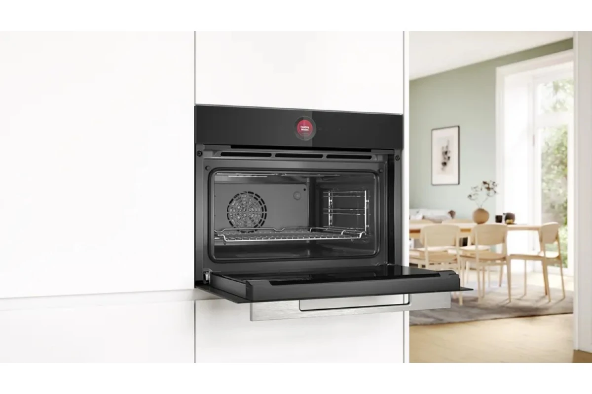 Компактный духовой шкаф Bosch CBG7341B1
