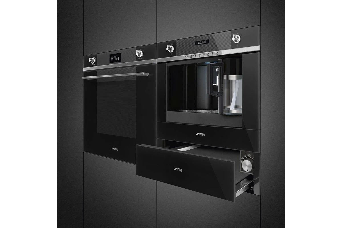 Встраиваемая кофемашина Smeg CMS4101N
