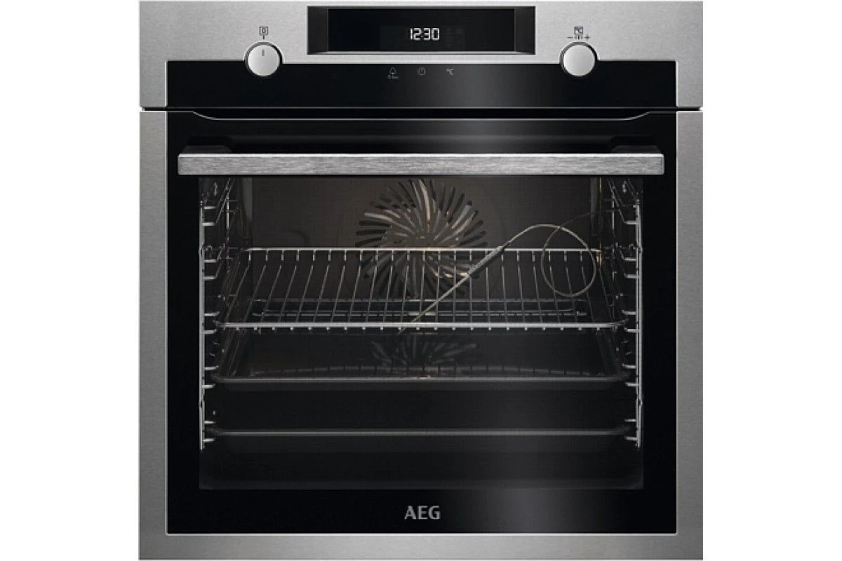 Духовой шкаф AEG BCM546350M