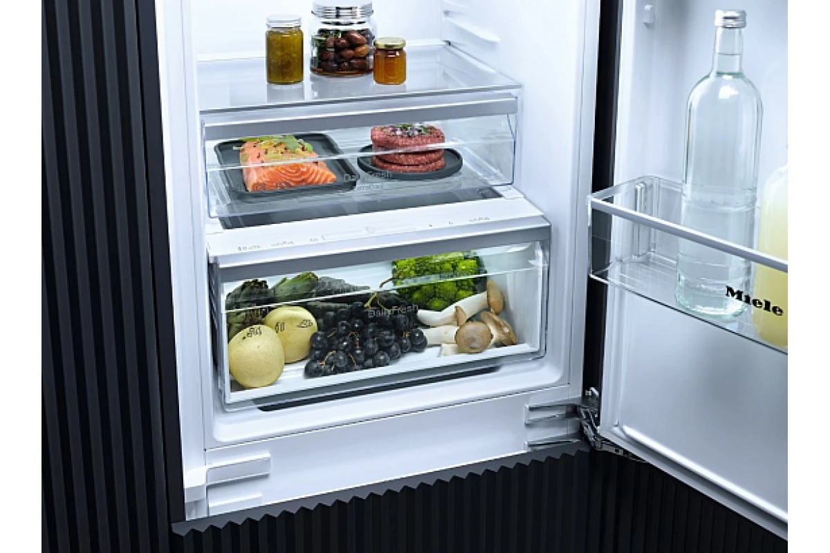 Встраиваемый холодильник Miele KDN 7724 E Active