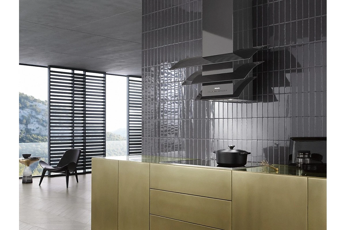 Вытяжка Miele DA7198WGRGR