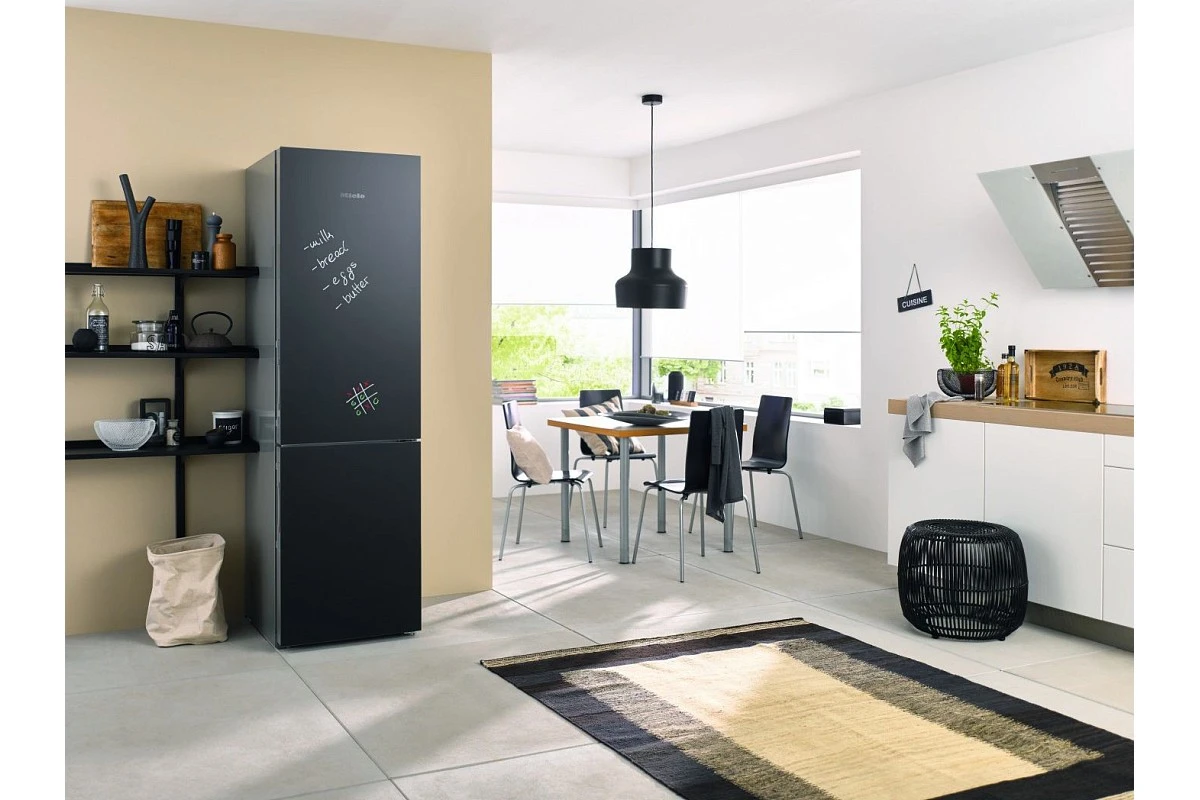 Холодильник Miele KFN 29283 D BB
