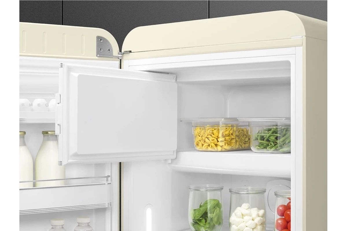 Холодильник Smeg FAB28LCR6