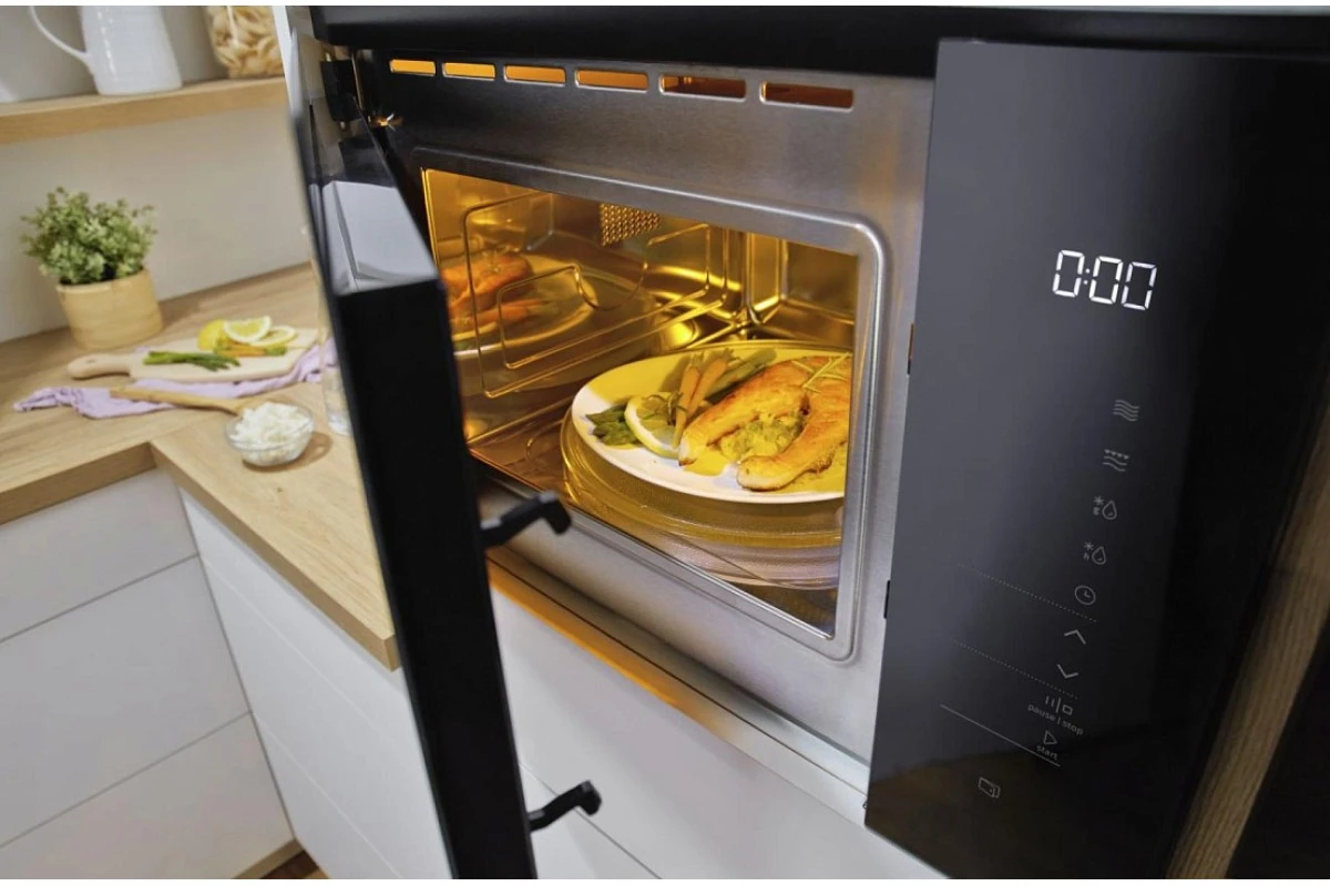 Встраиваемая микроволновая печь с грилем Gorenje BMI251SG3BG
