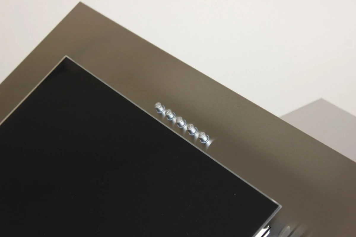 Наклонная кухонная вытяжка LEX Mini 600 Inox