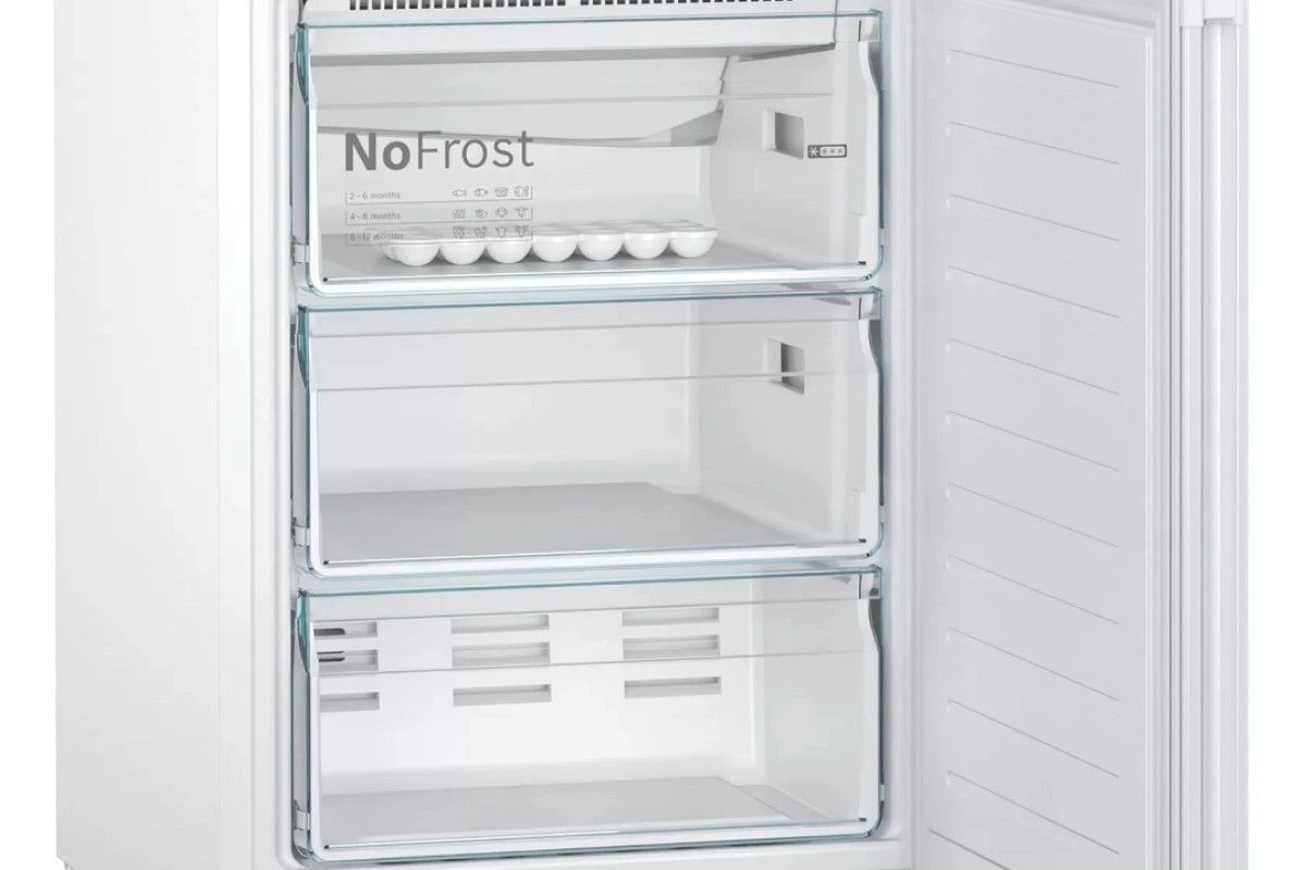 Двухкамерный холодильник Bosch KGN39XW27R