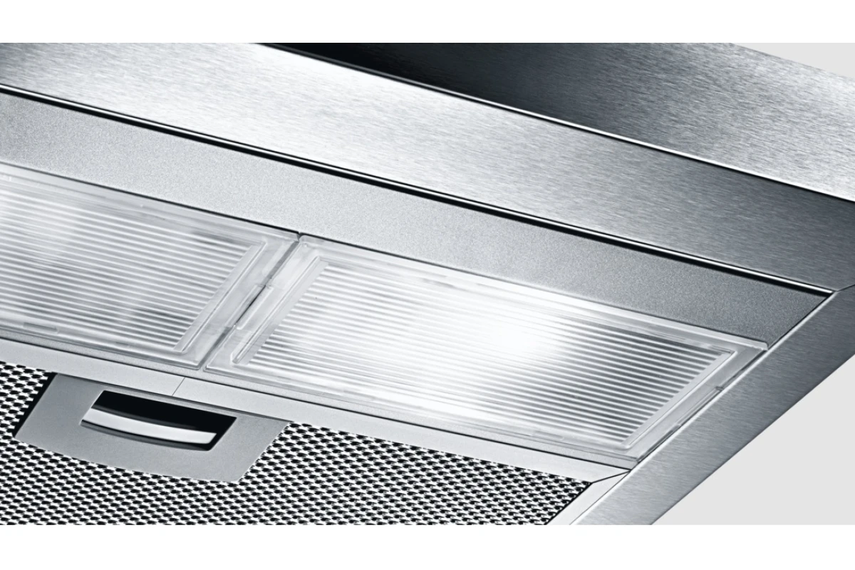 Встраиваемая вытяжка Bosch DHI642EQ