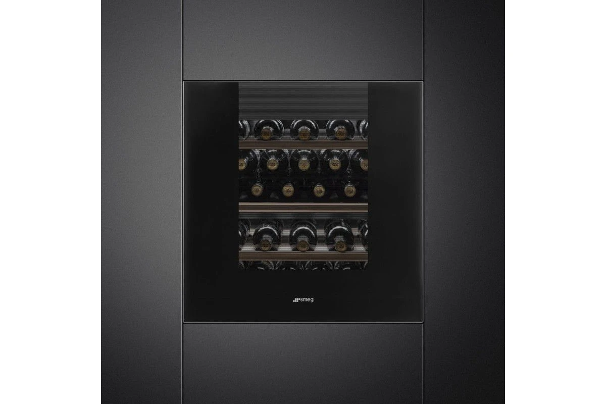 Встраиваемый холодильный шкаф для вина Smeg CVI129B3