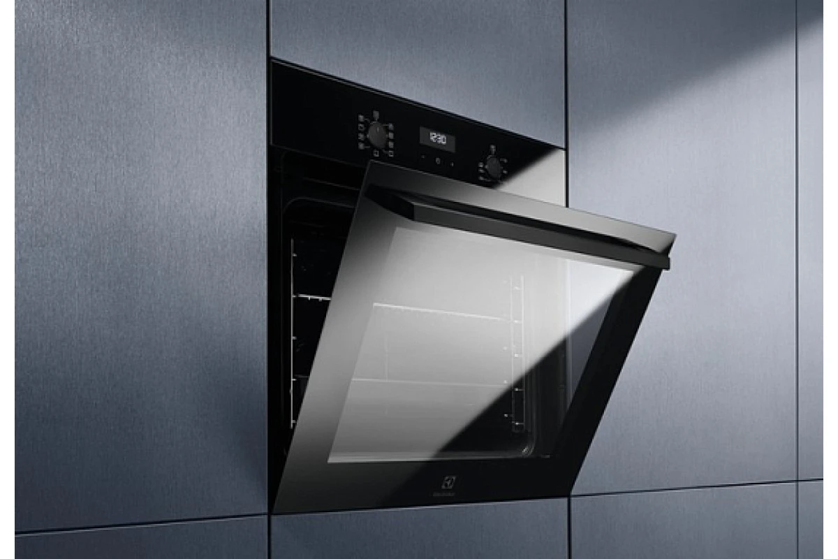 Духовой шкаф Electrolux OEF5C70BZ