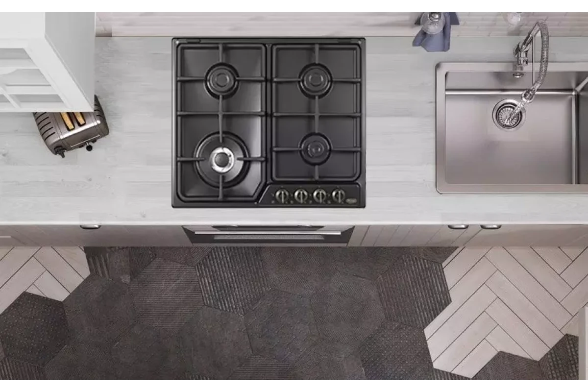 Встраиваемая газовая варочная панель DeLonghi BC 46 PRO