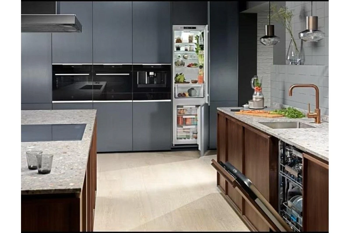 Встраиваемая посудомоечная машина Electrolux KECA7305L