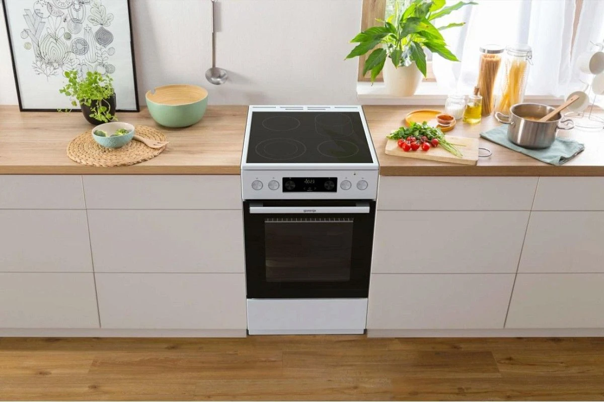 Электрическая плита Gorenje GECS5C60WPA