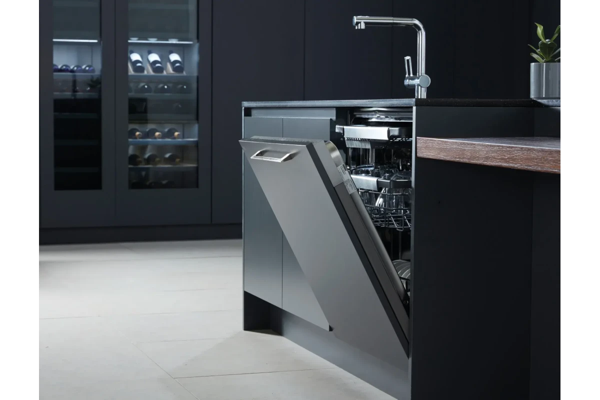 Посудомоечная машина Signature Kitchen Suite SKSDW2402P