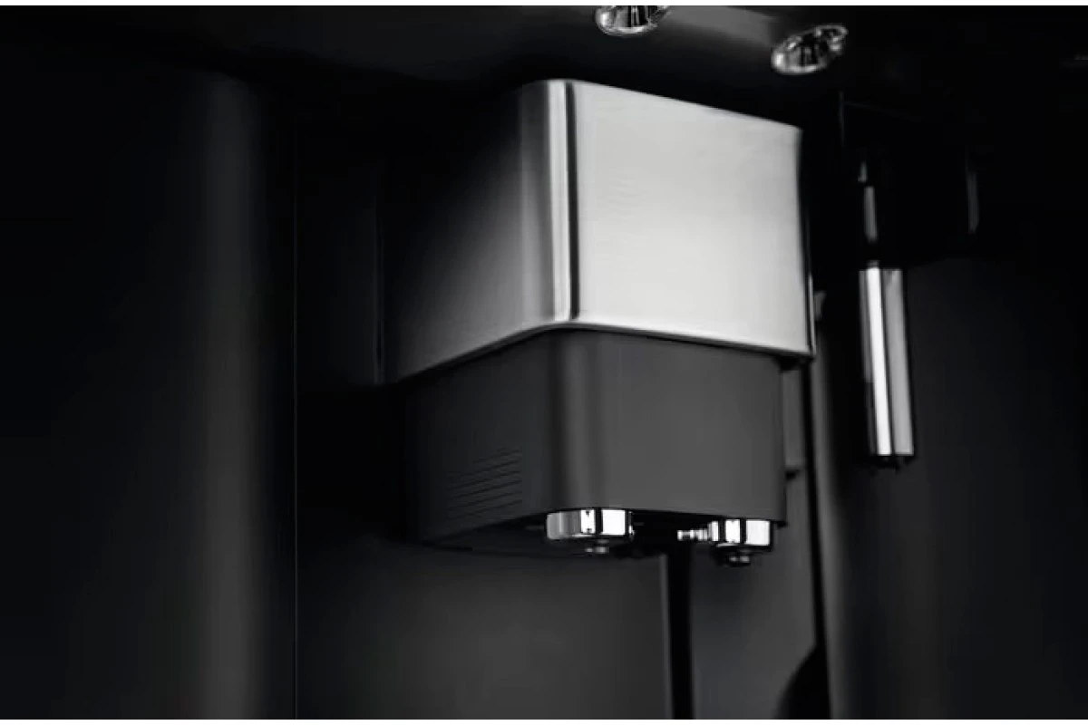 Кофемашина Electrolux KBC85X