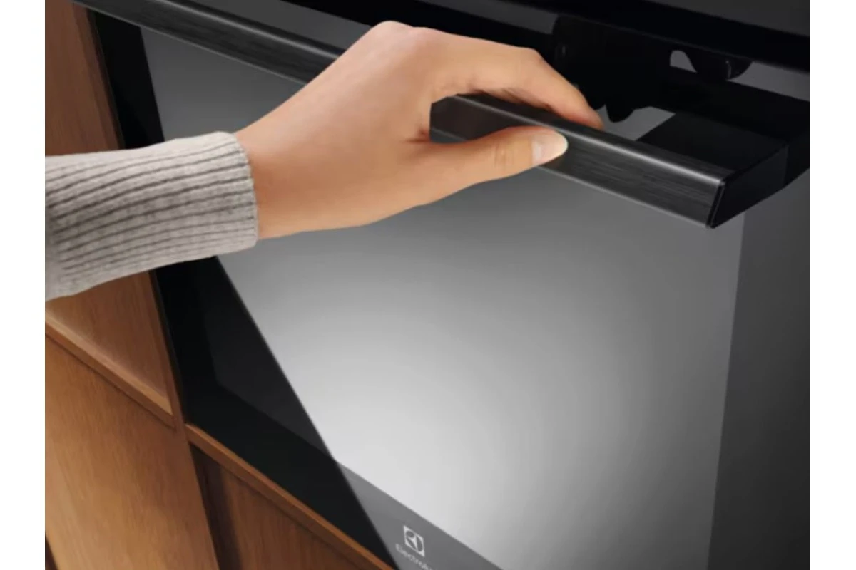 Духовой шкаф Electrolux LOF6P16Z