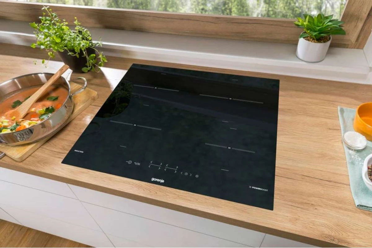 Индукционная варочная панель Gorenje IT641BCSC7
