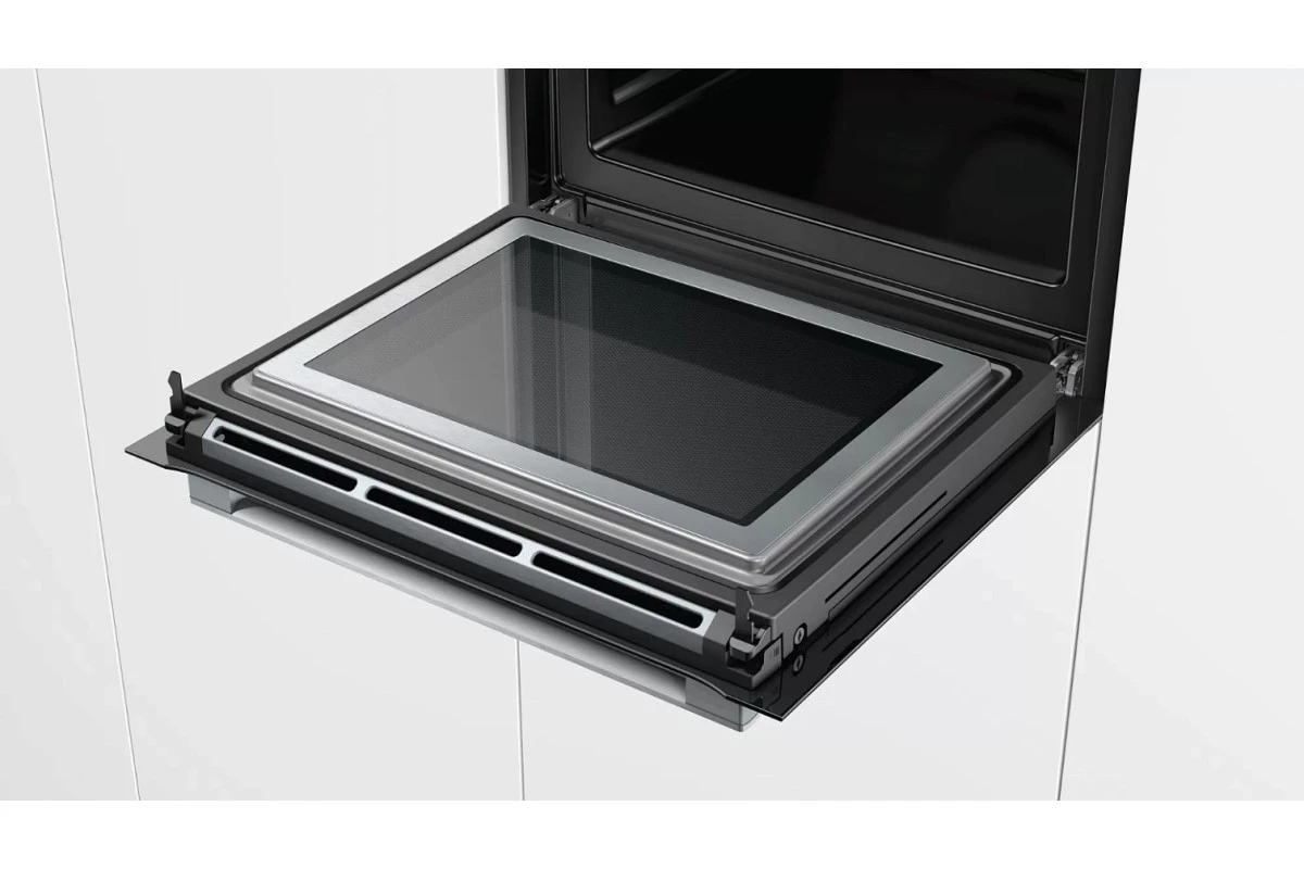 Духовой шкаф с микроволнами и паром Bosch HNG6764B6