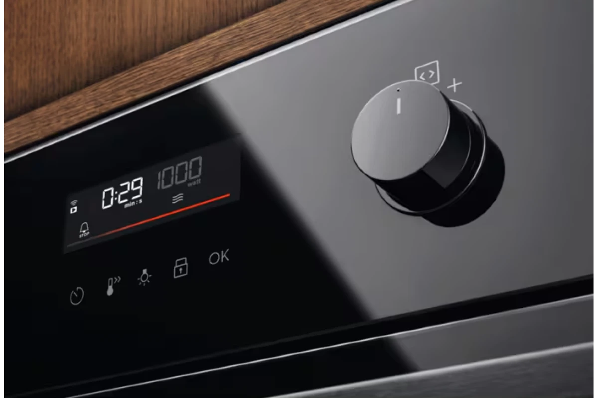 Микроволновая печь Electrolux LVM6E46Z