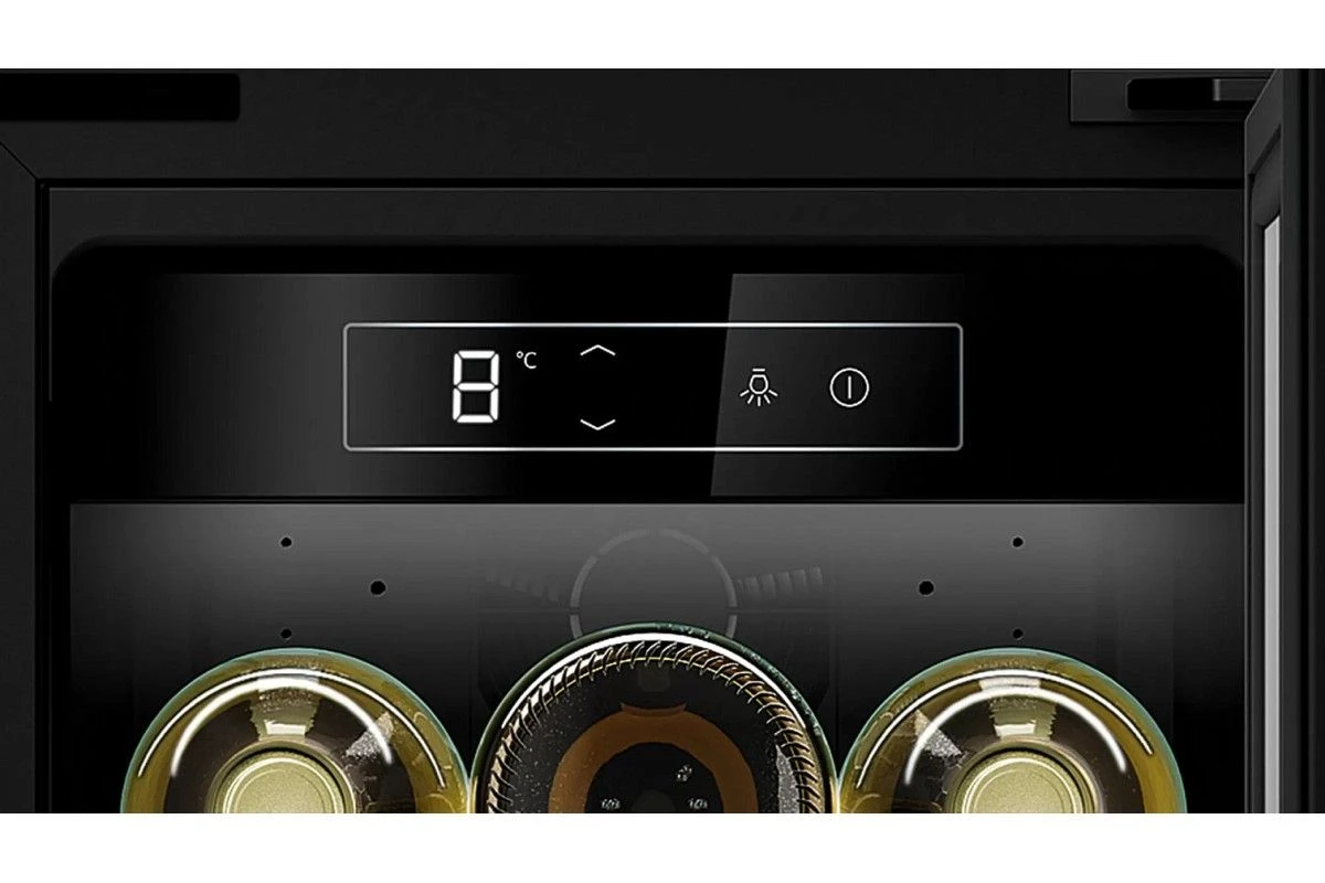 Винный шкаф Neff KU9202HF0