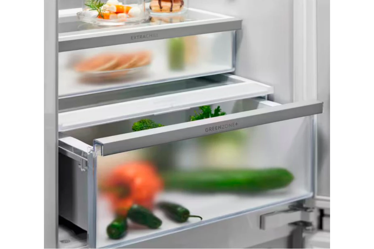 Встраиваемый холодильник Electrolux E6MNCE19S