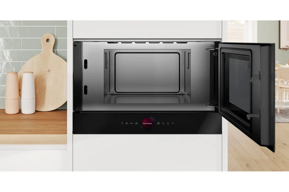 Встраиваемая микроволновая печь Bosch BFR 7221B1