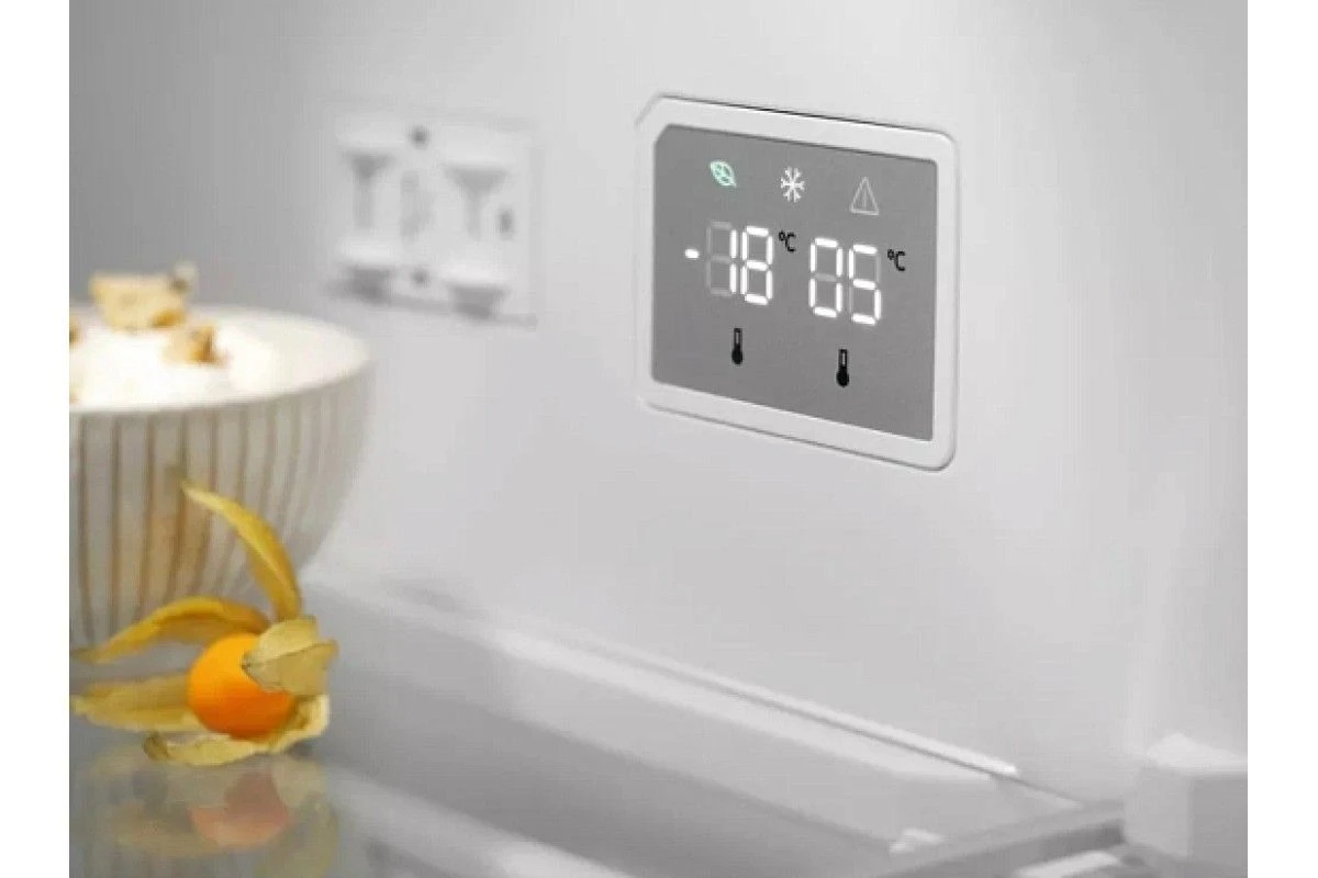 Холодильник Electrolux LNT 7ME36 G2