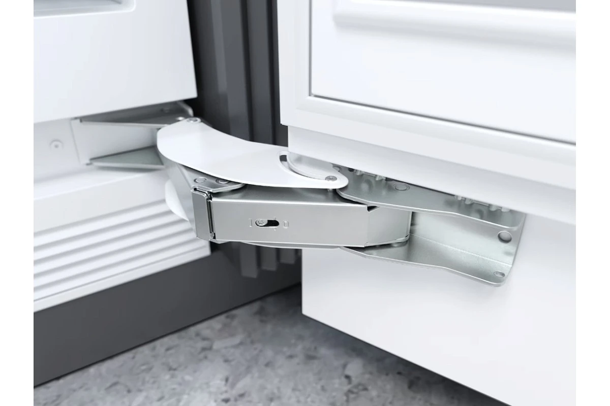 Встраиваемый холодильник Miele KF 2802 VI