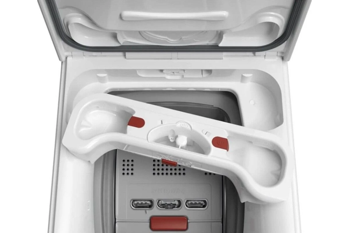 Стиральная машина AEG LTR8E373E