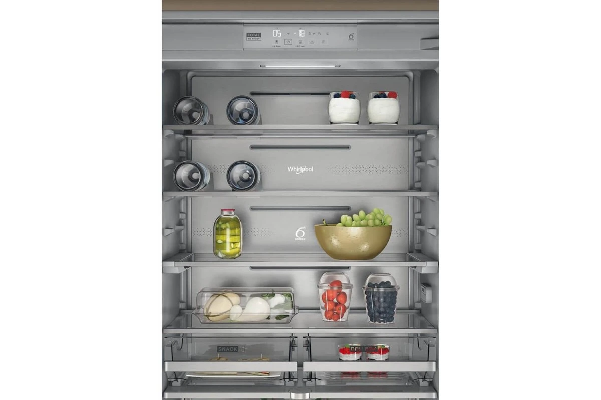 Встраиваемый холодильник Whirlpool WH SP70 T262 P