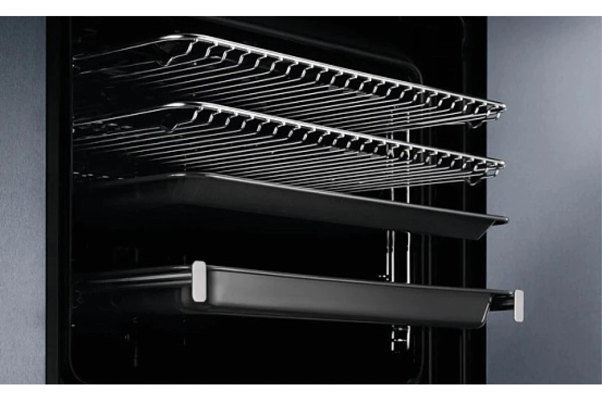Духовой шкаф Electrolux KOAAS31WX
