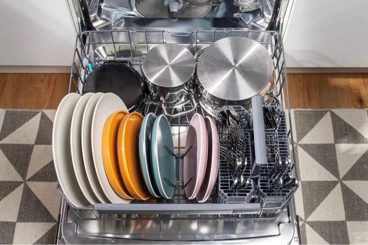 Встраиваемая посудомоечная машина Gorenje GV631E60