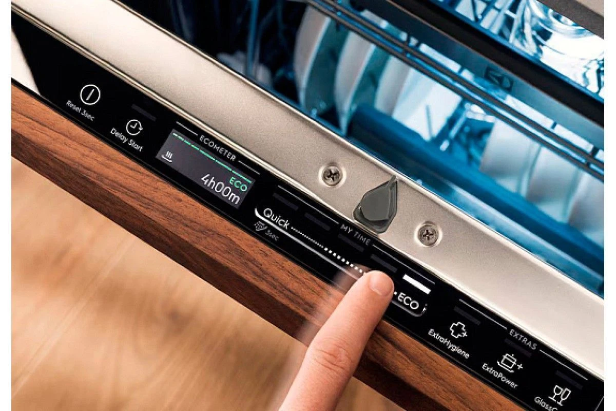 Встраиваемая посудомоечная машина Electrolux KESC8401L