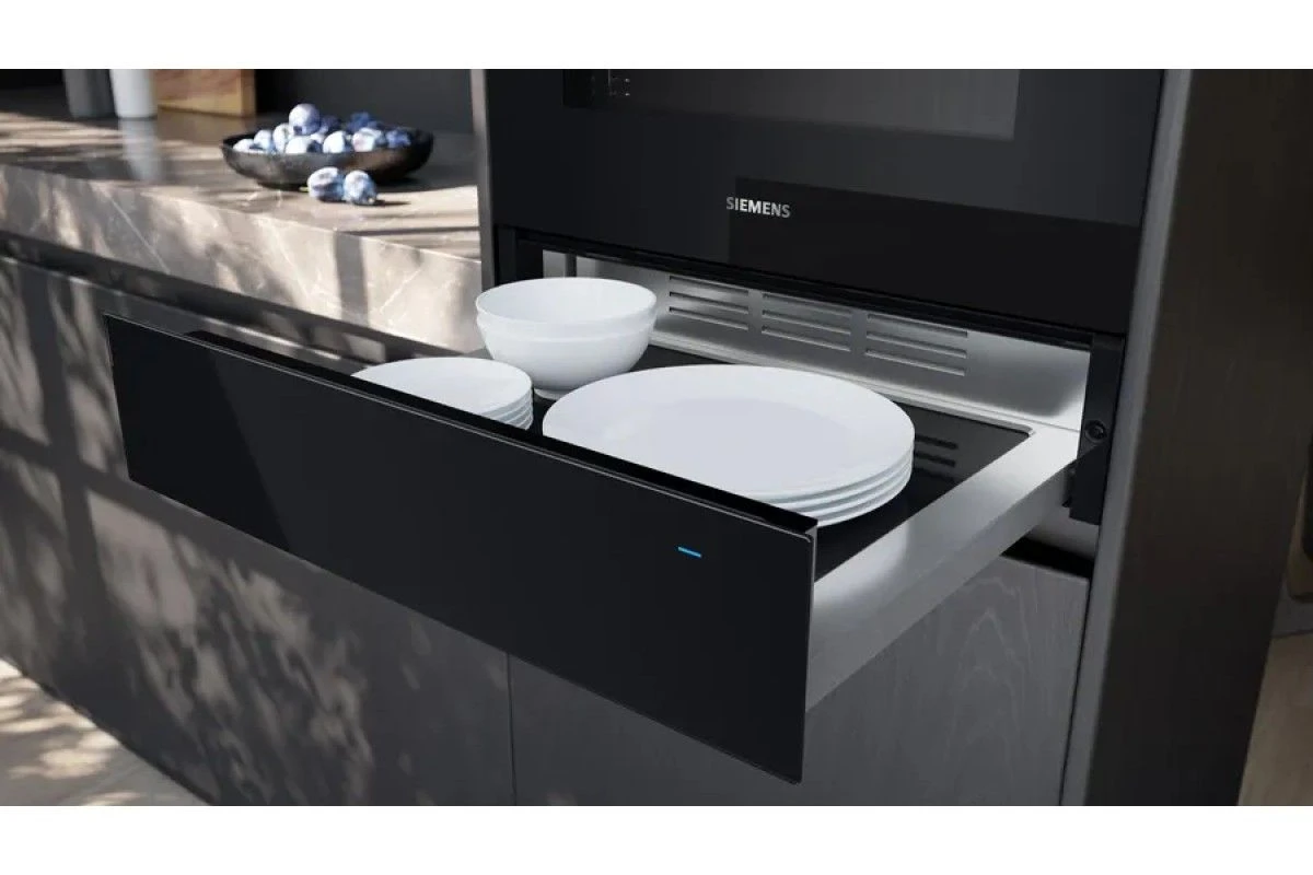 Подогреватель посуды Siemens BI710C1B1