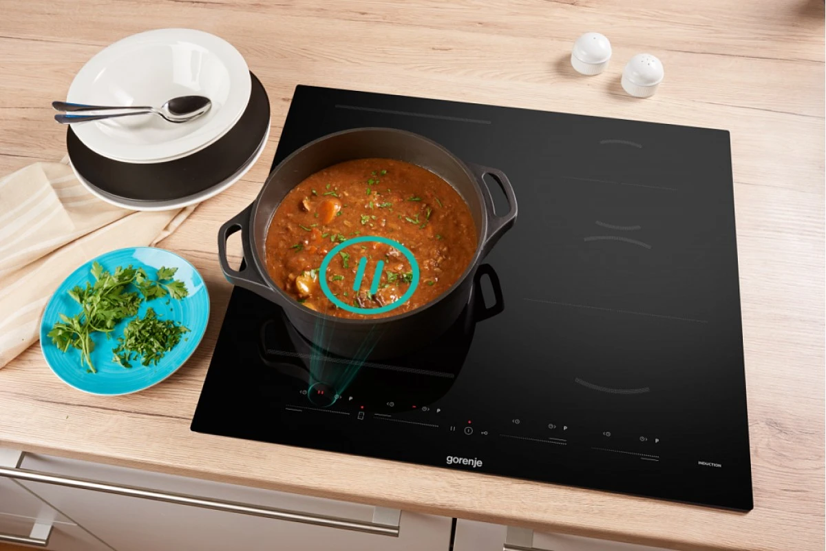 Независимая индукционная варочная панель Gorenje GI6432BSCE